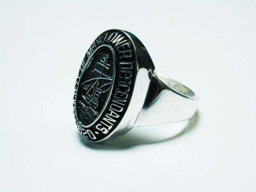 Woman’s Polished Ring - Image 3